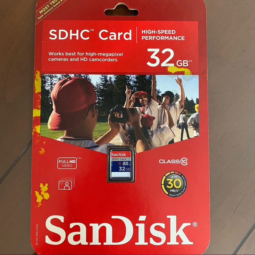 SDHC card 32 GB New in package